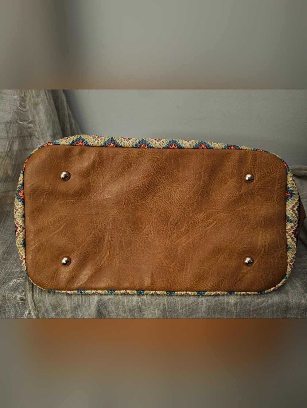 Cato Hobo Shoulder Bag - Picture 5 of 8
